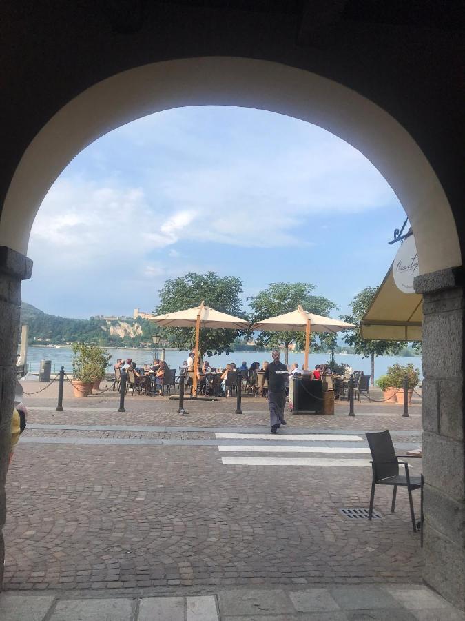The Secret Garden Arona Villa In Piazza Del Popolo 16 Historical Center المظهر الخارجي الصورة