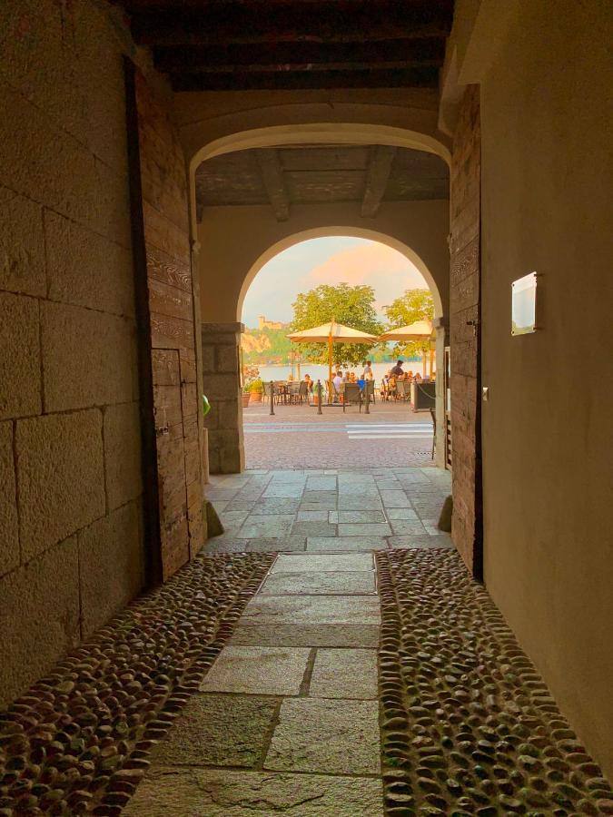 The Secret Garden Arona Villa In Piazza Del Popolo 16 Historical Center المظهر الخارجي الصورة